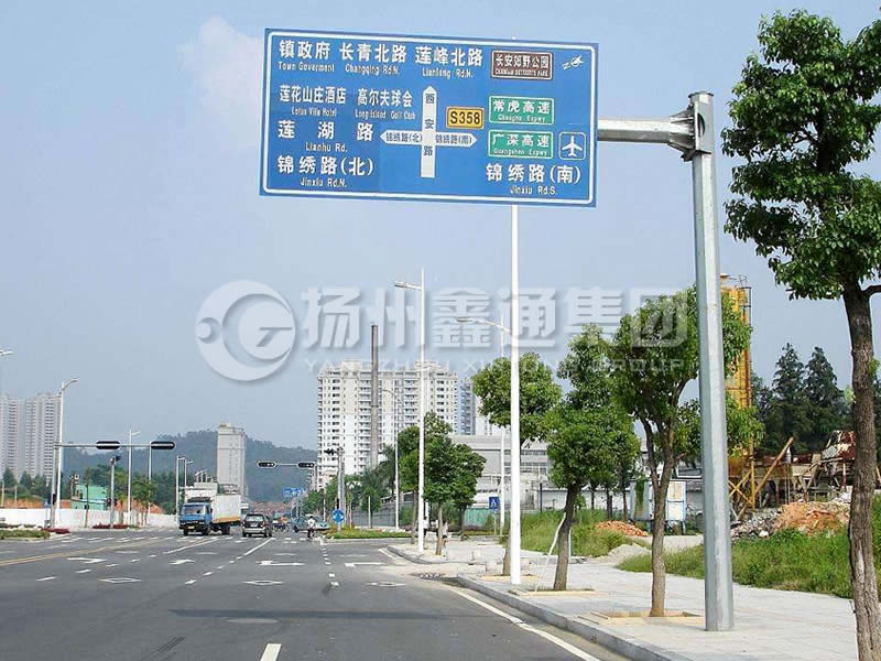 BZG-008，交通標(biāo)志桿，八棱交通標(biāo)志桿
