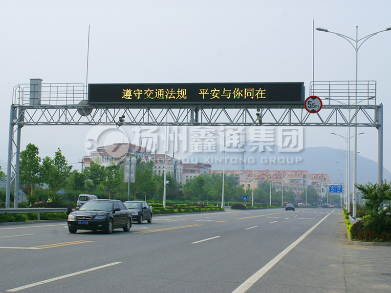 LMJ-013，桁架式情報板門架，龍門架